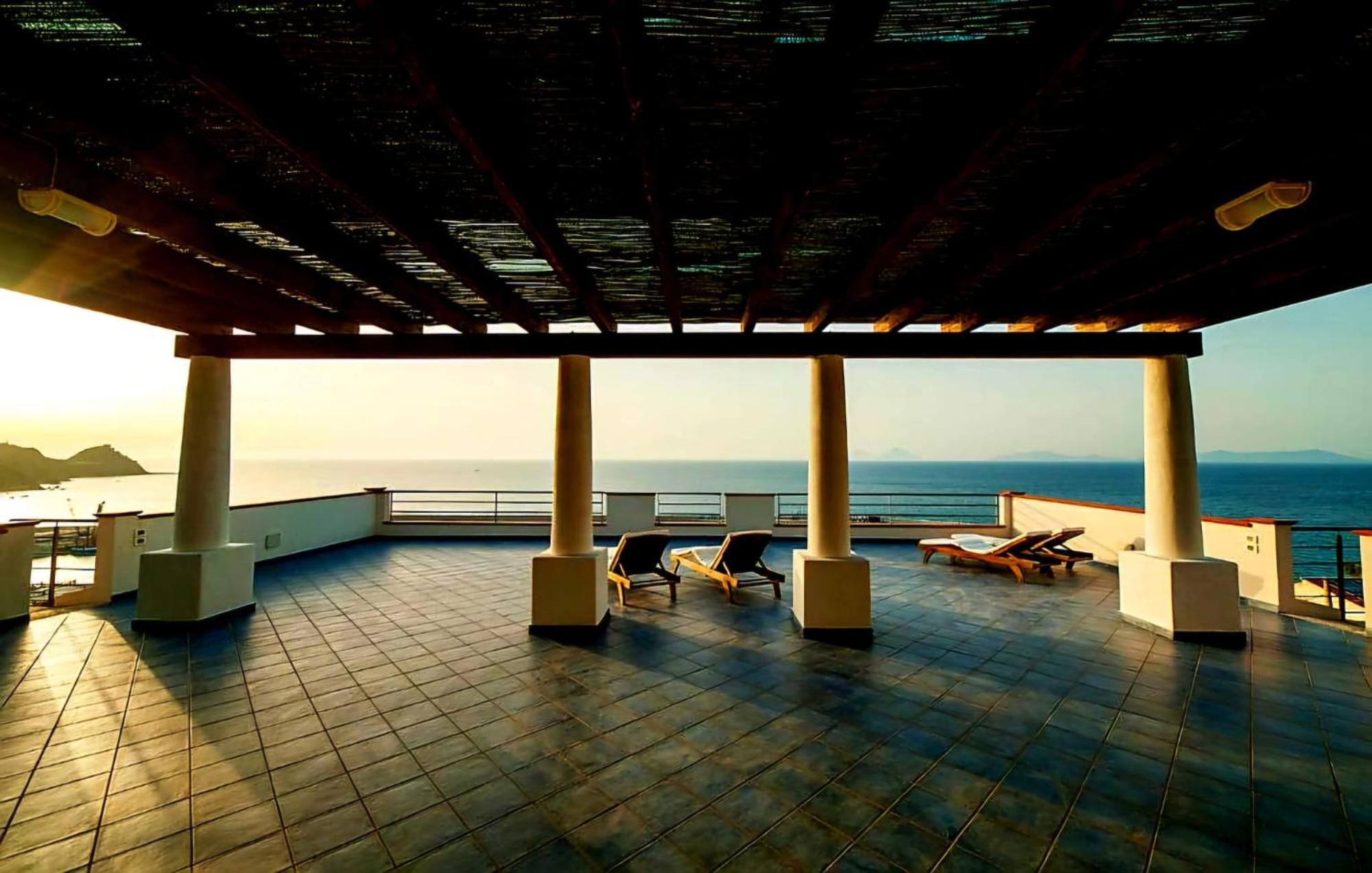 Magico Appartamenti Scafa - Marina Capo dʼOrlando Exterior foto